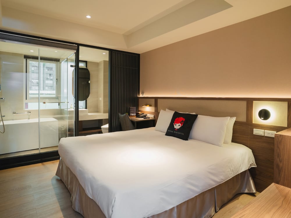Royal Rose Hotel Zhongshan 17/44