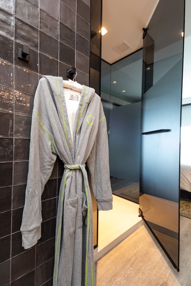 Hyatt Centric Charlotte/Southpark 20/50
