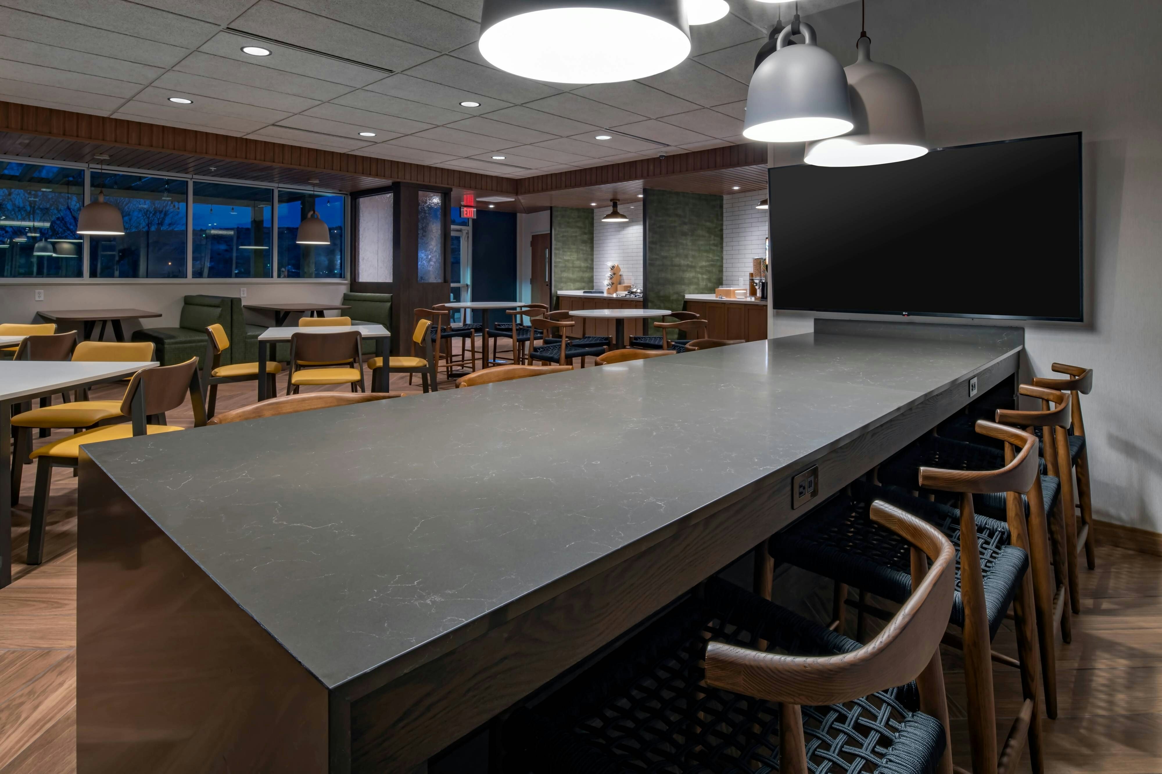 Fairfield Inn & Suites by Marriott Klamath Falls 12/22