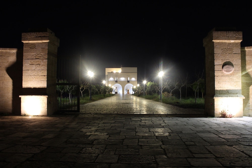 Tenuta Gli Agrumi Del Salento 25/50