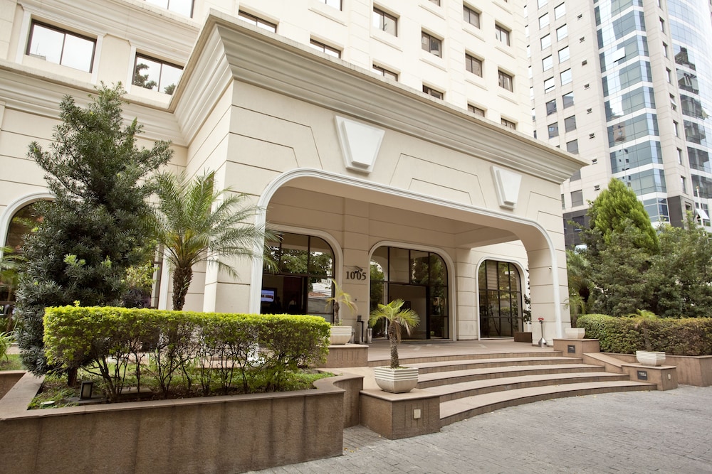 The World Hotels 3/50