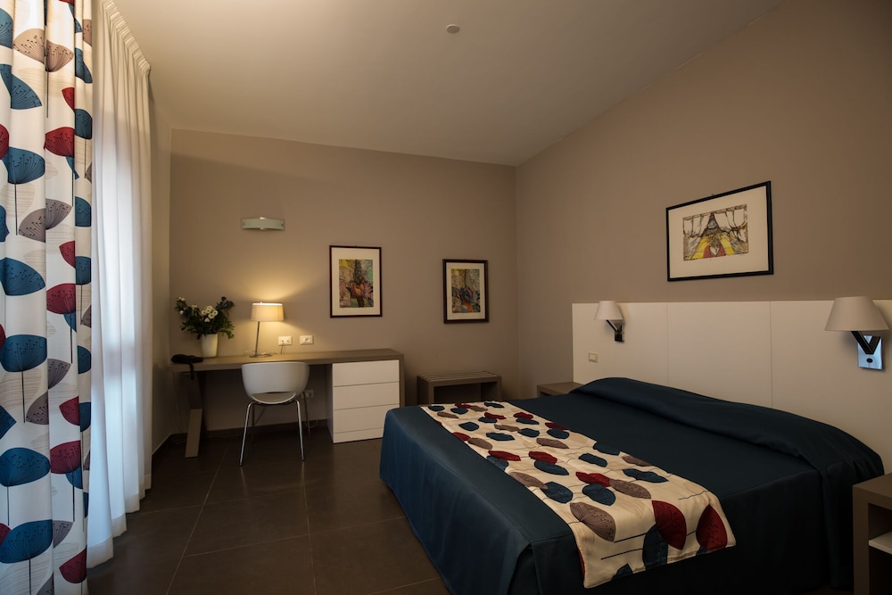 EXECUTIVE, APARTMENT, TERRACE, XL