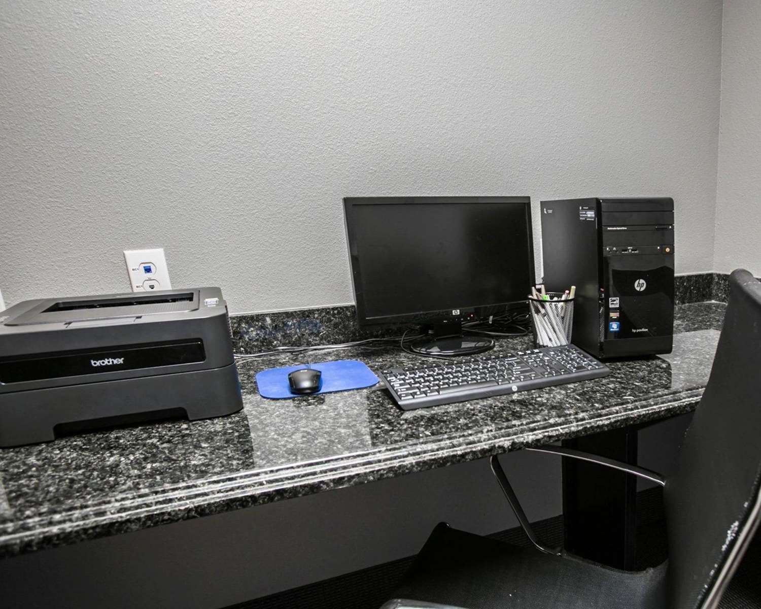 Restwell Inn Suites Houston 36/45