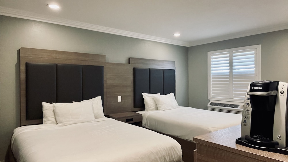 Americas Best Value Inn Antioch 11/21