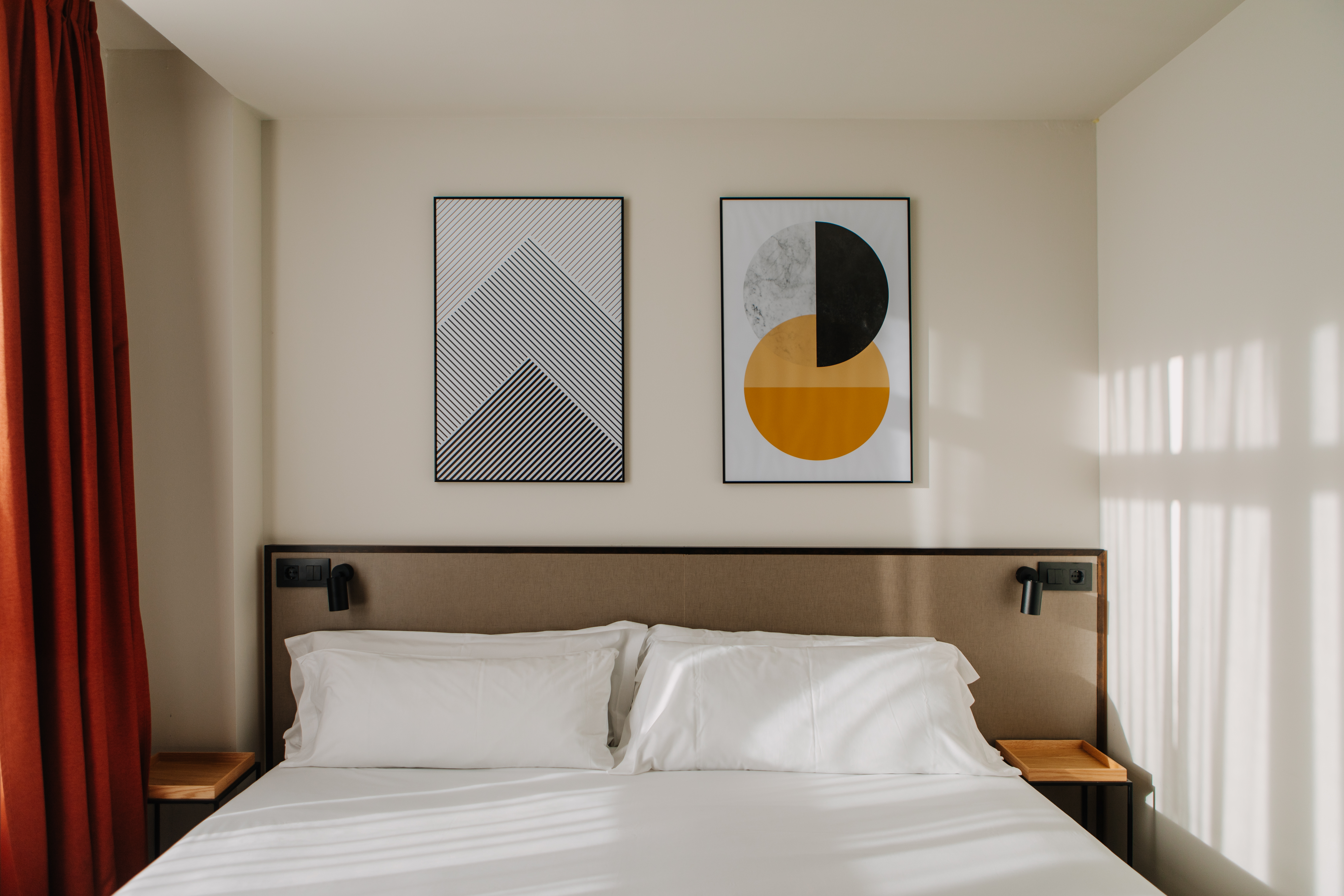 Room, Double Bed