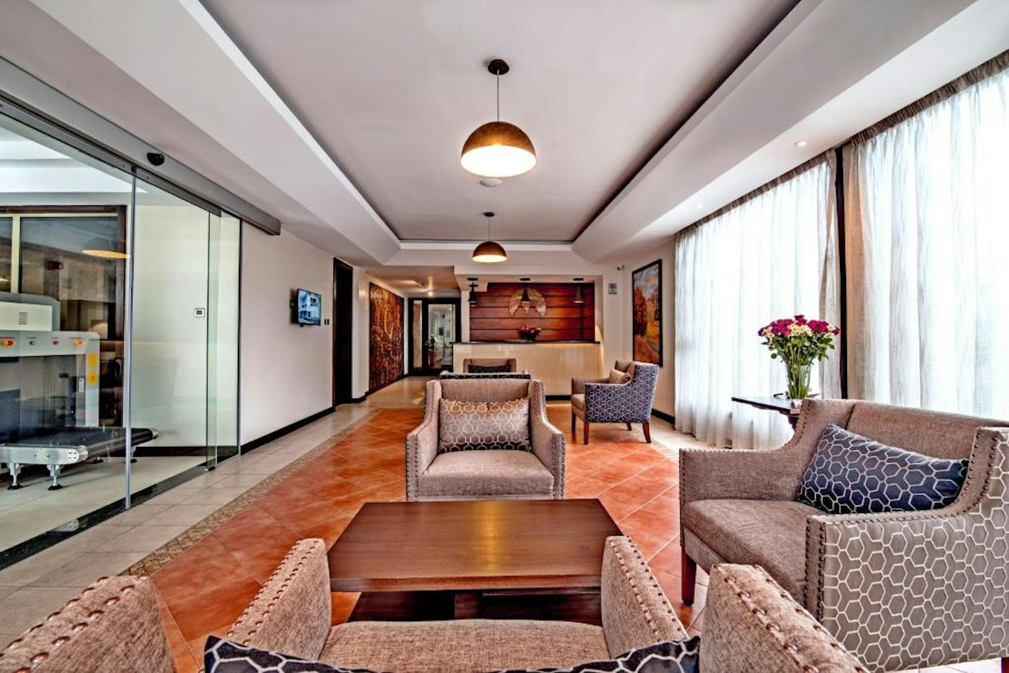 Magna Hotel And Suites 8/15