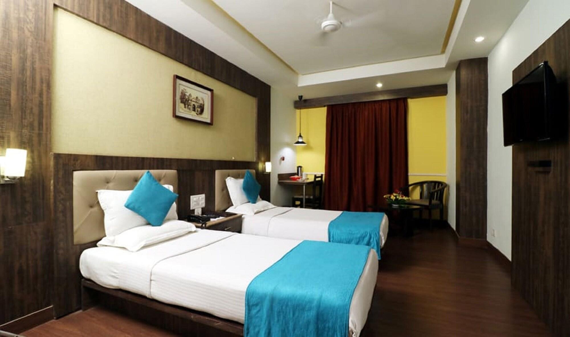 Hotel Myriad 30/35