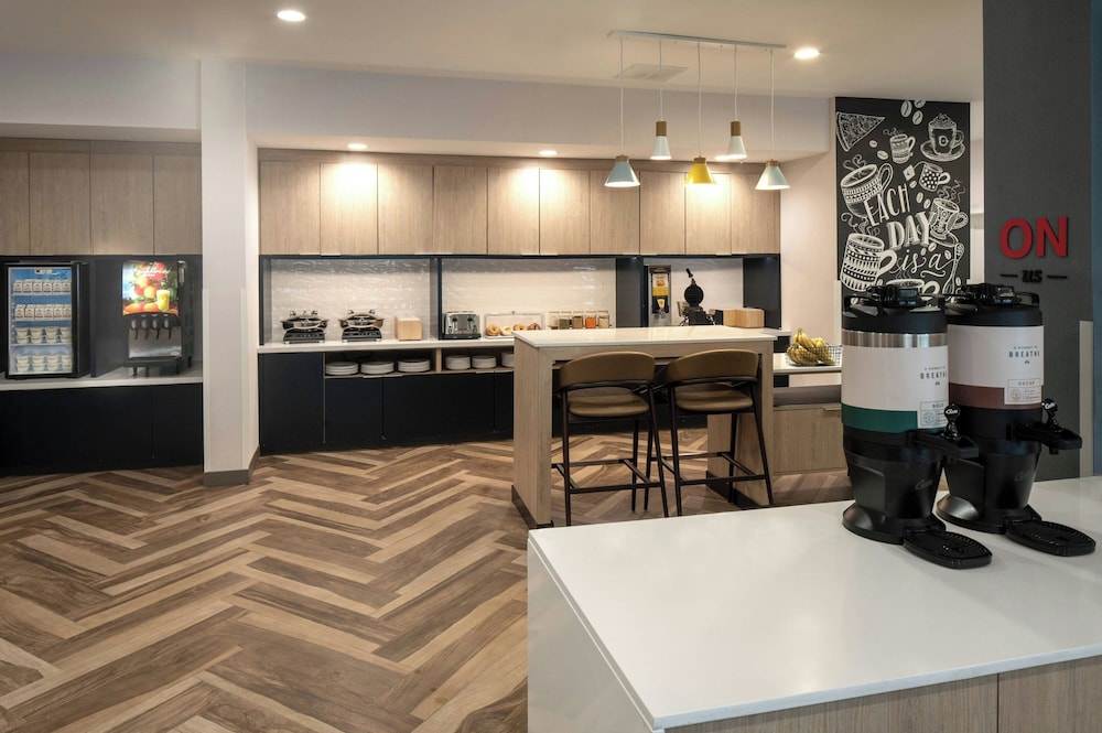 Towneplace Suites By Marriott Atlanta Fairburn 19/25