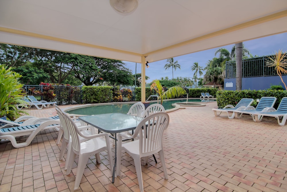 NORTH COVE WATERFRONT SUITES 47/58