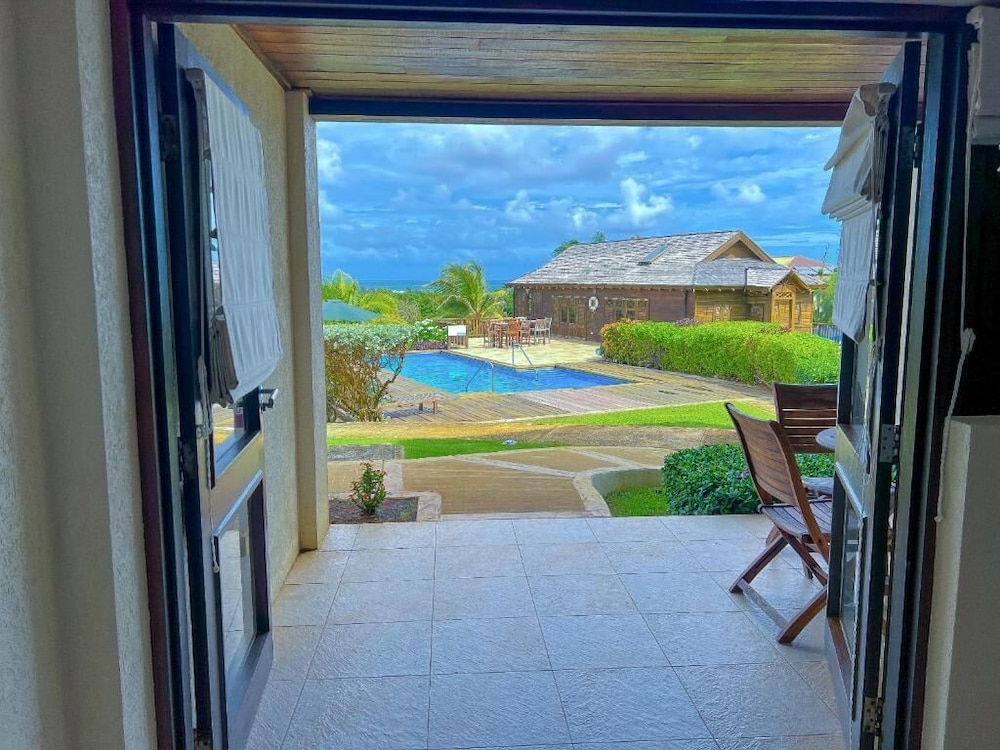 Santosha Barbados 16/45