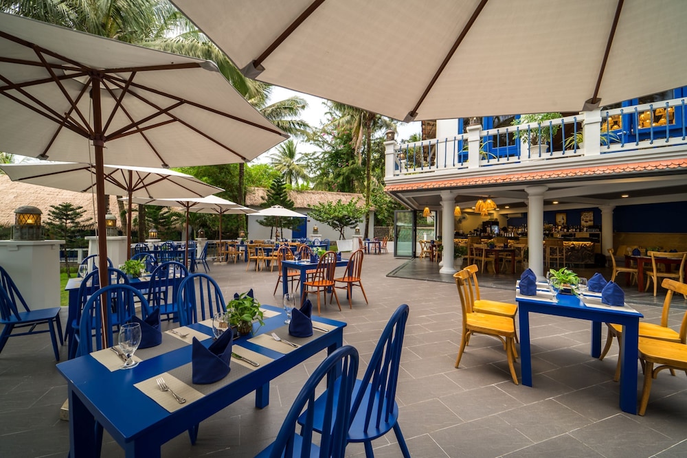 L'Azure Resort and Spa (ex Sasco Blue Lagoon Resort) 30/50