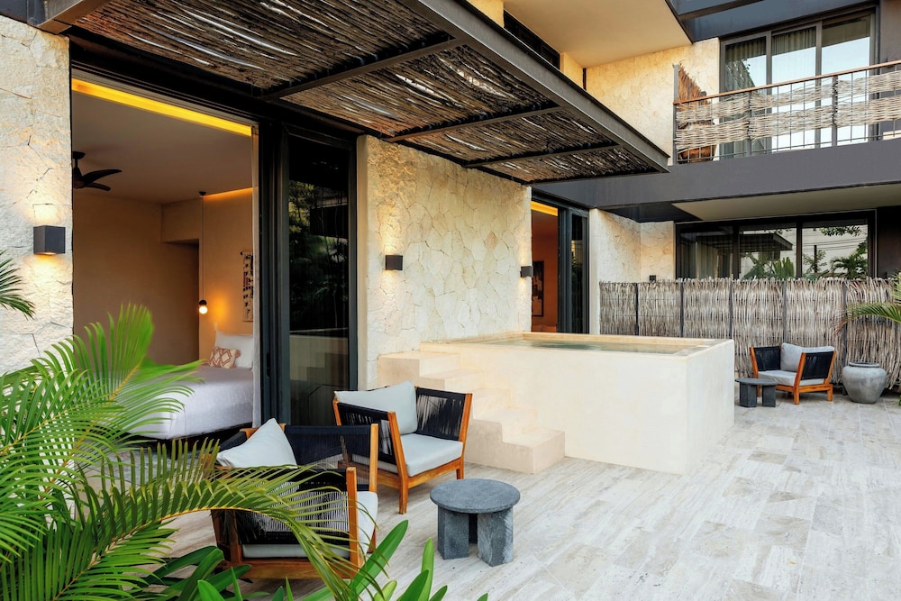 Bloom Tulum Apartments by Marriott 13/94