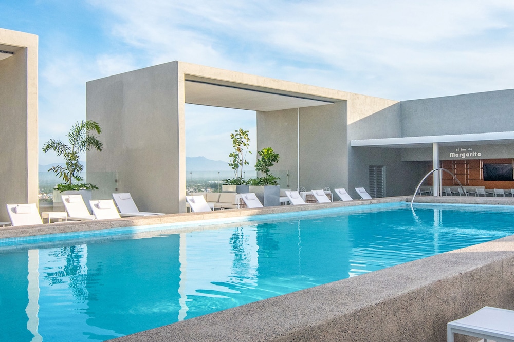 Hotel Mio Vallarta - Adults Only 10/66