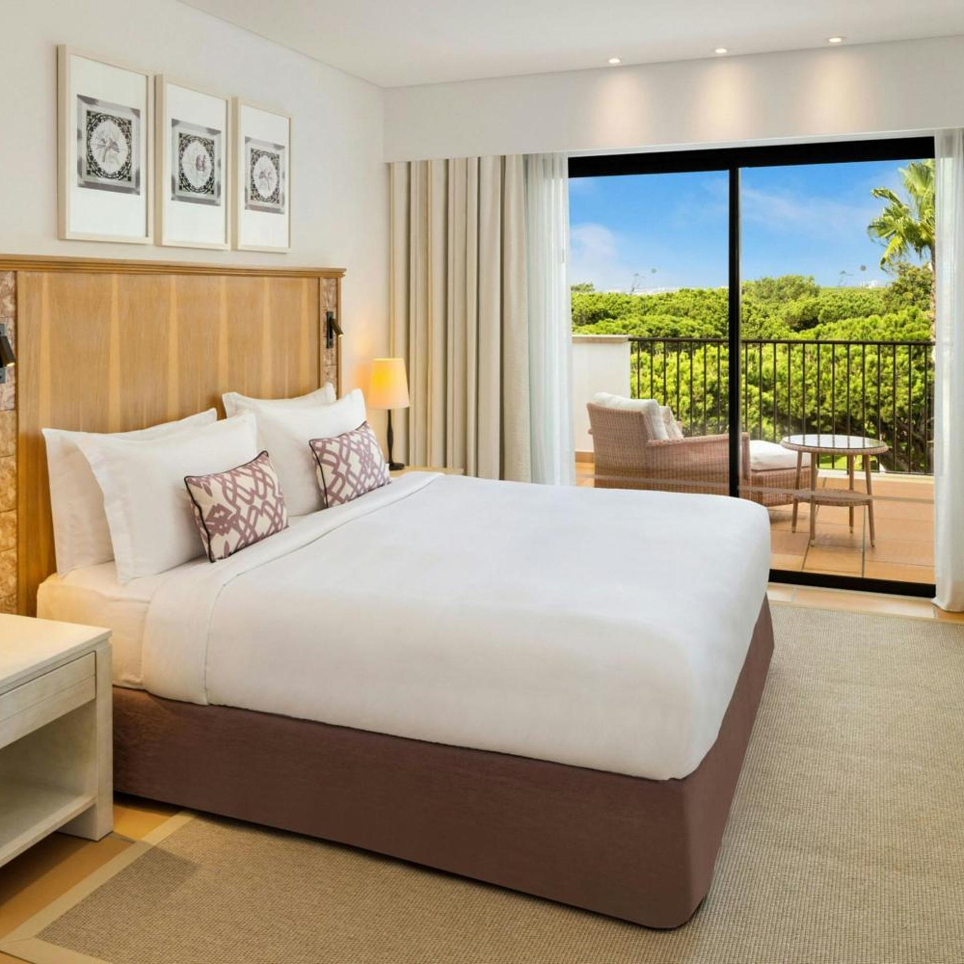 2 Bedrooms, Ocean, Family, Suite, Top Floor