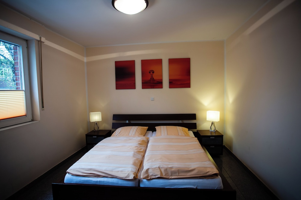 Hotel Am Sportpark 13/50