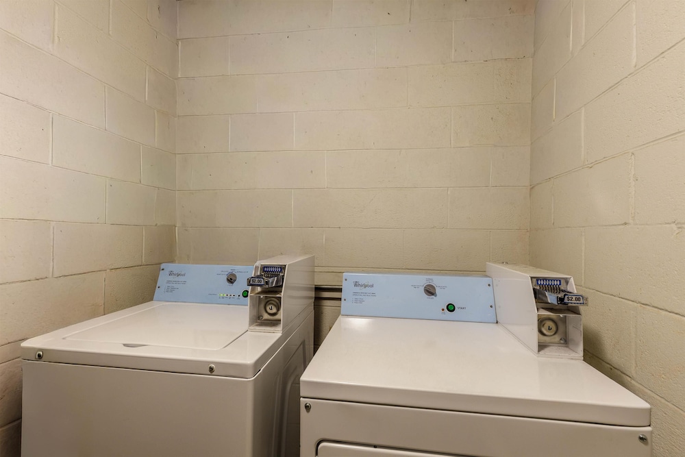 Motel6 Culpeper, VA 34/52