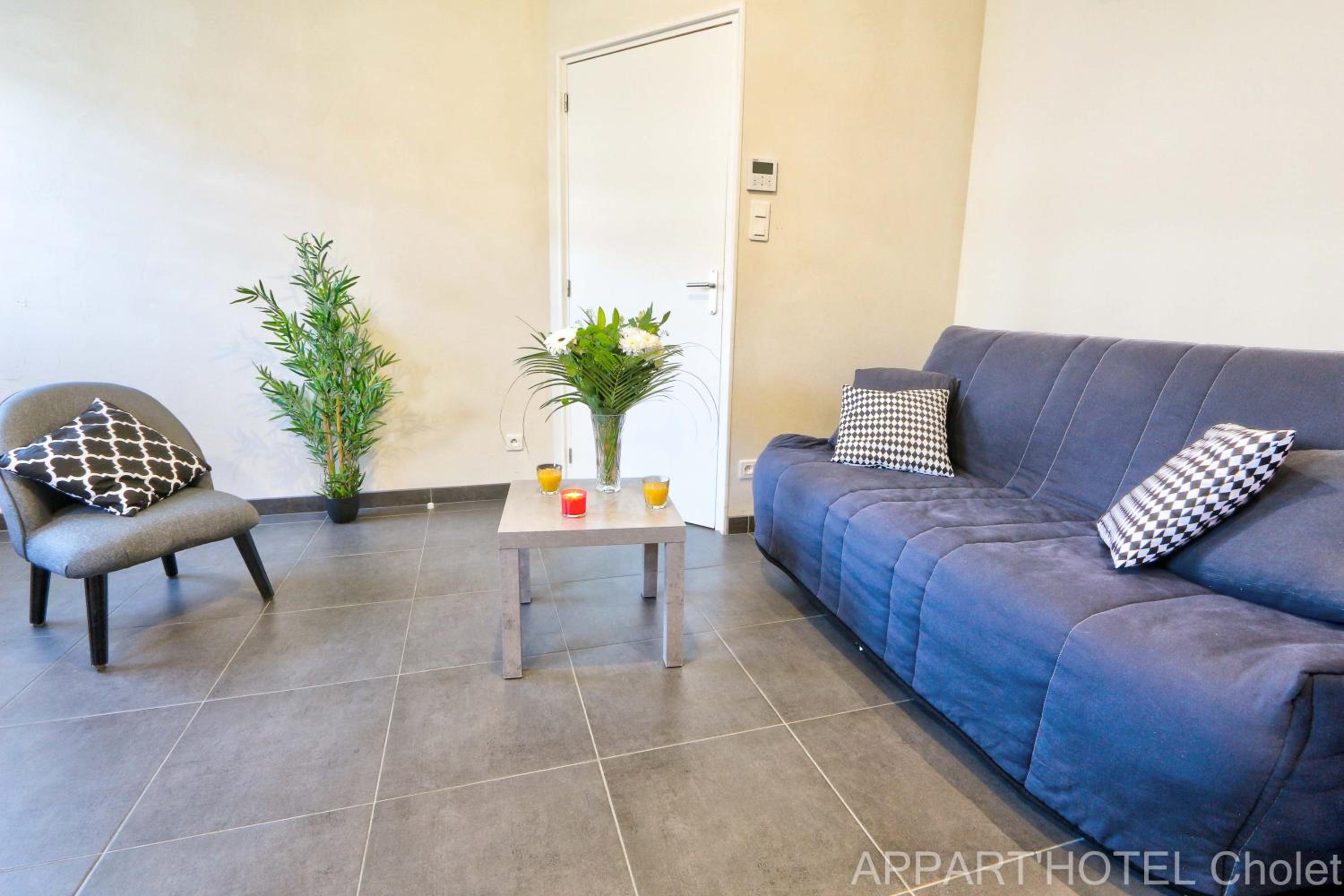 Appart hotel Cholet Carteron 32/50