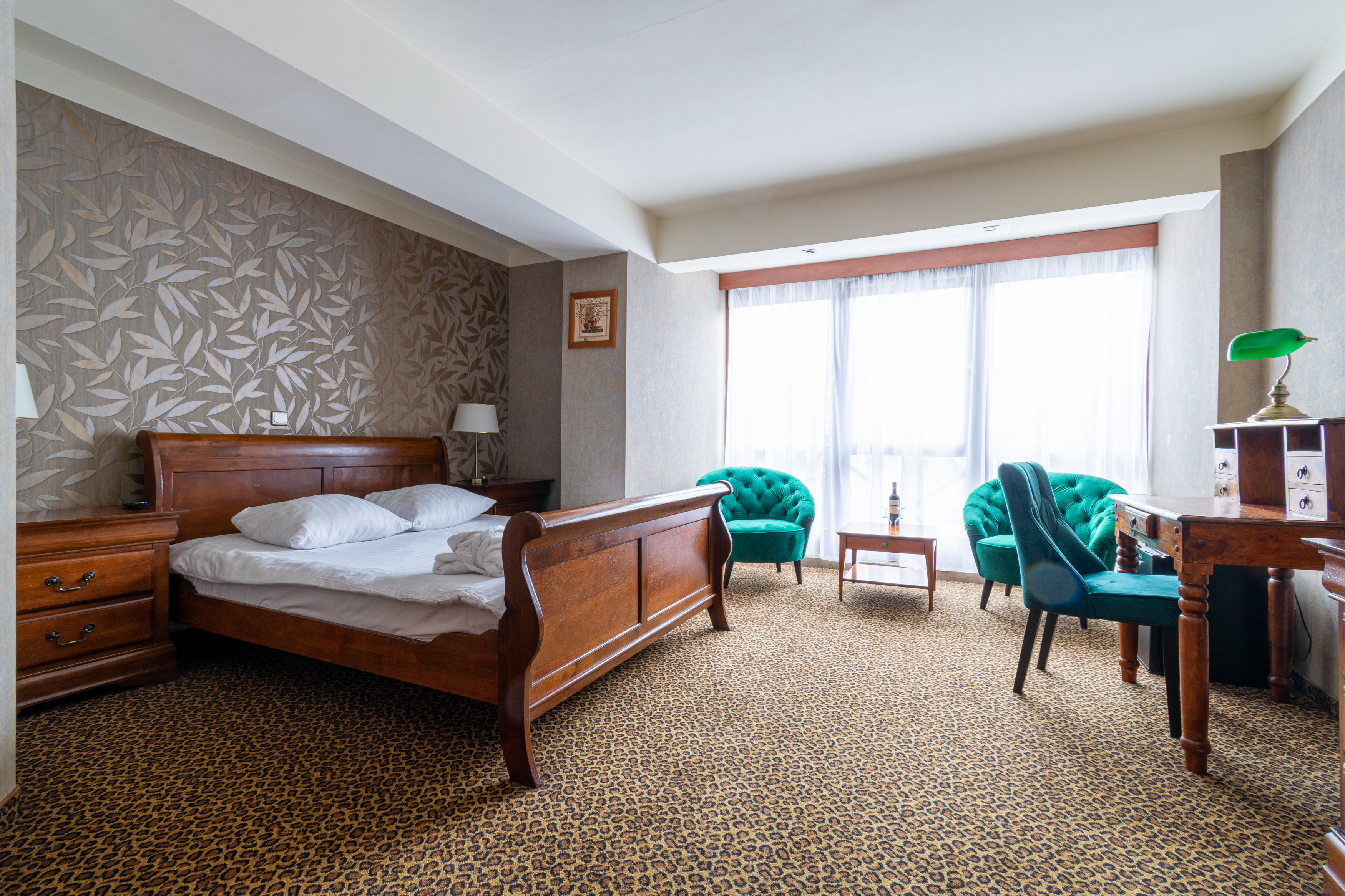 Deluxe, Double Bed
