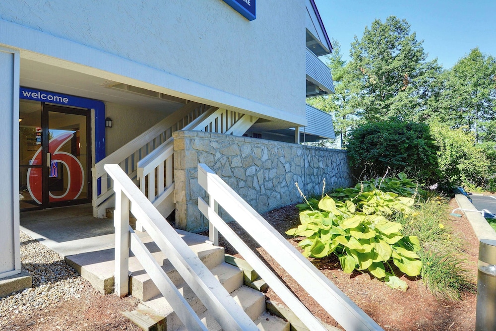 Motel6 Nashua, NH - South in NASHUA - NH