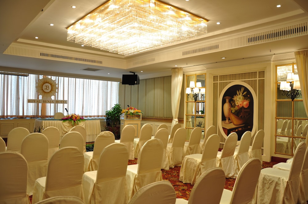 Lobby at Royal Benja Hotel, BANGKOK