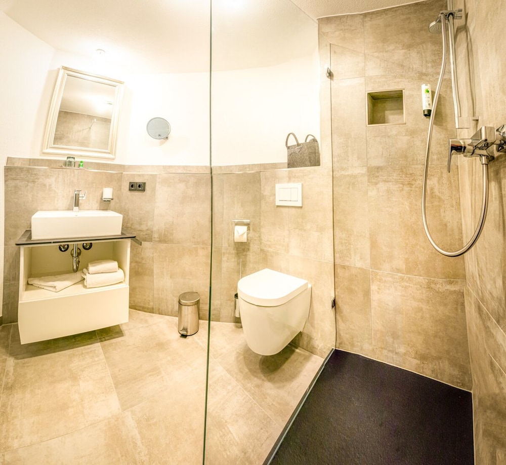 Landhotel Goldenes Kreuz 43/43