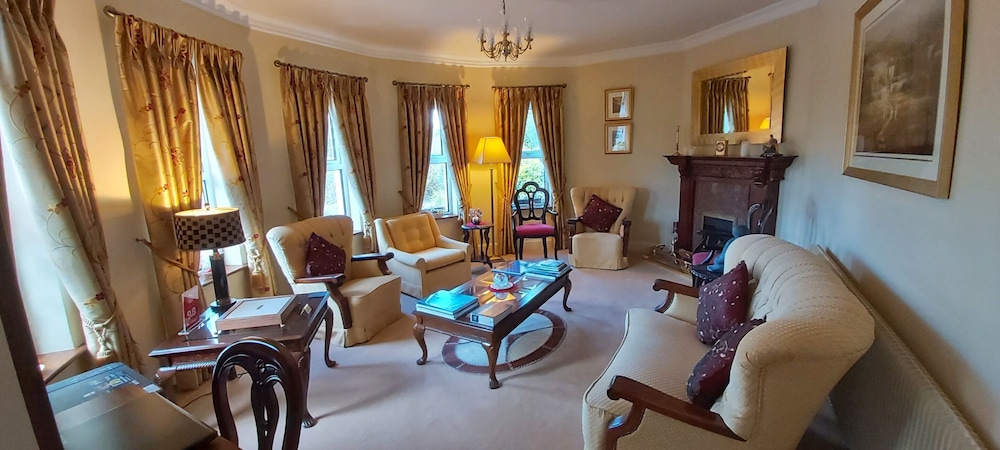 Brook Manor Lodge 19/32