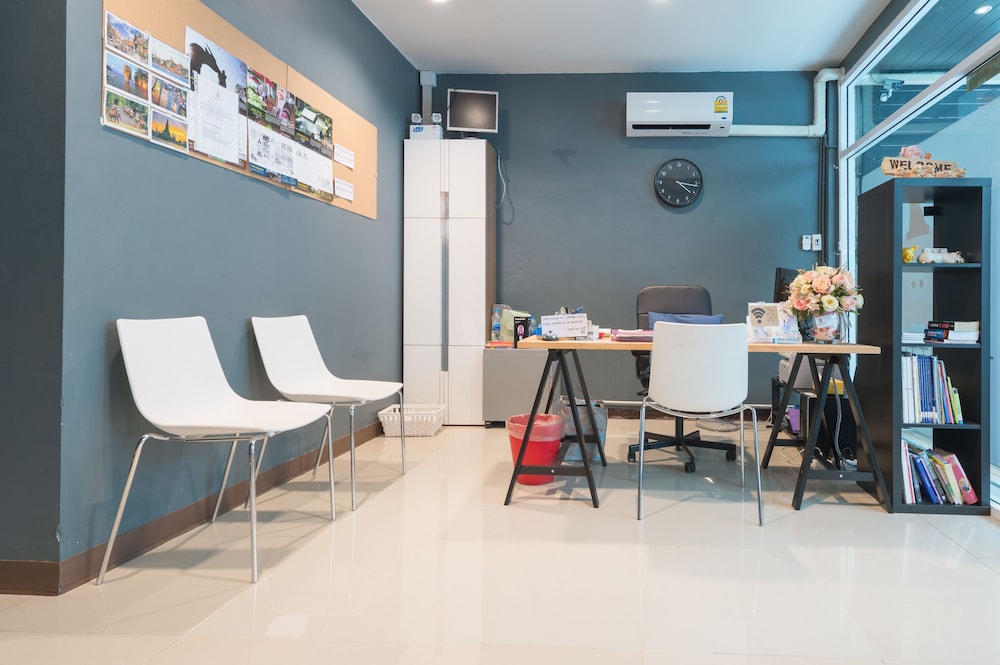 The Little Pig Sukhumvit 42/47