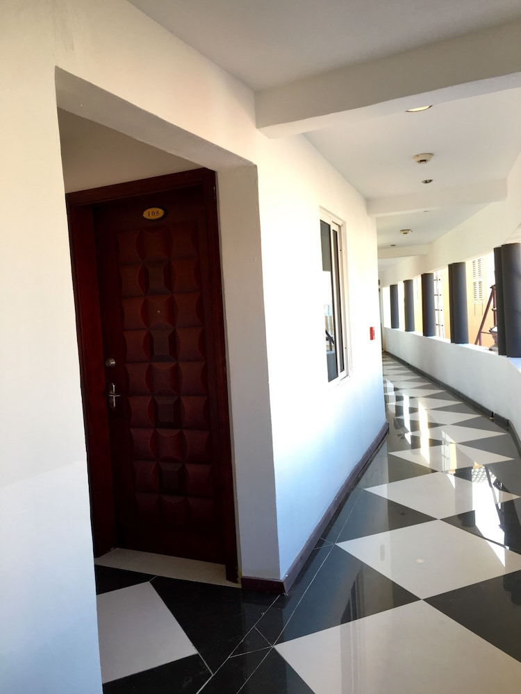 Curacao Suites Hotel 4/66