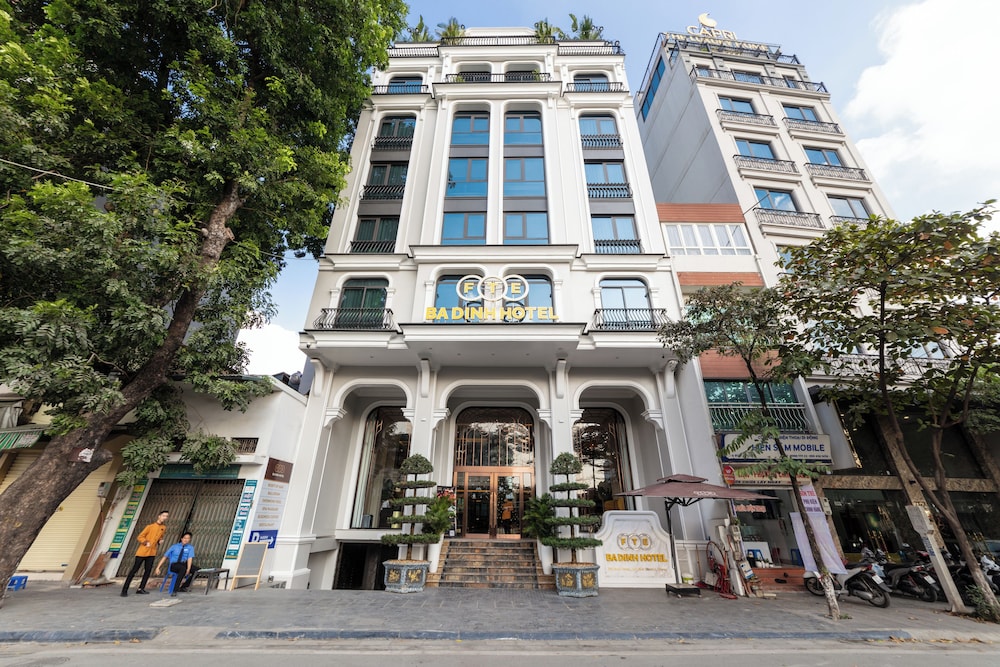 FTE Ba Dinh Hotel 4/48