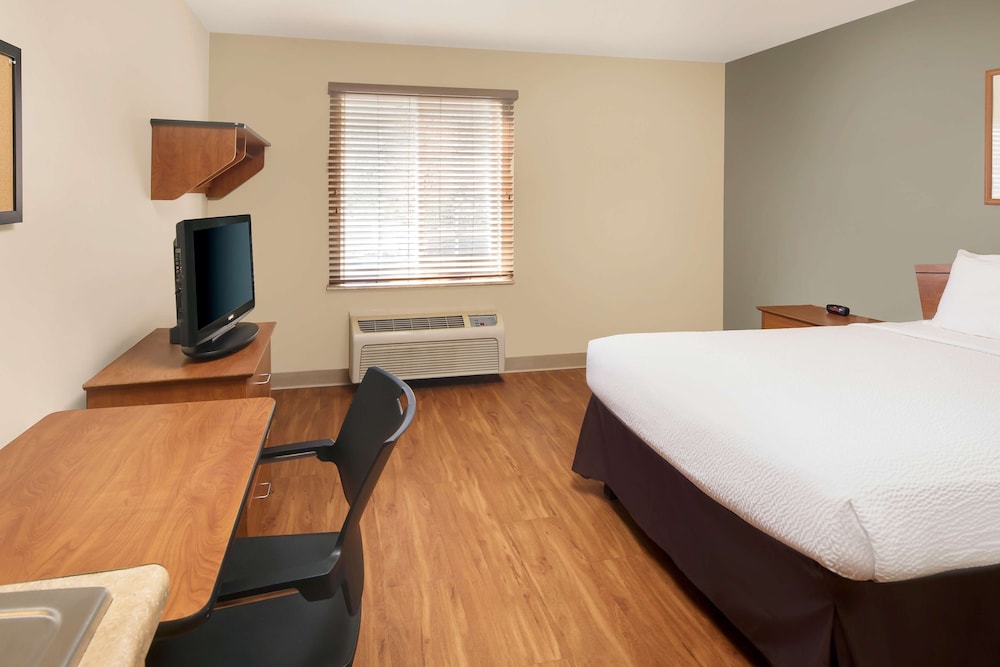 Extended Stay America Select Suites Wilmington West (ex WoodSpring Suites Wilmington) 14/42