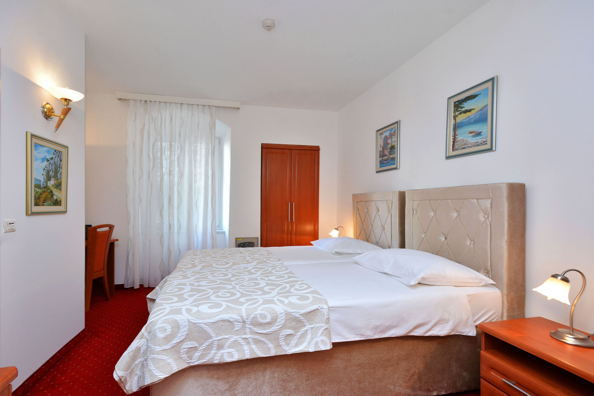 STANDARD, TWIN BEDS