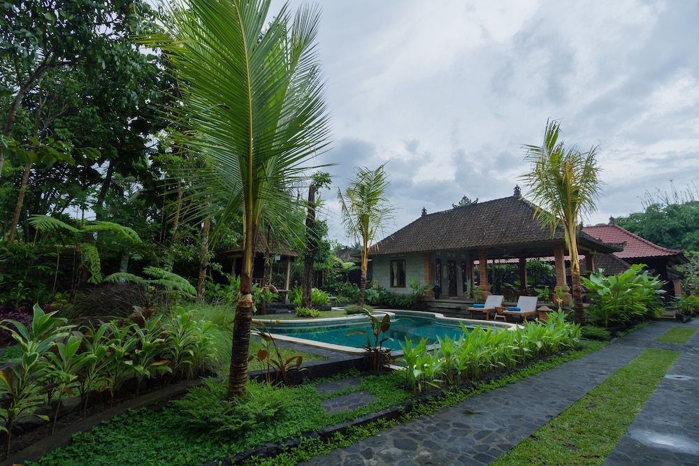 Jero Sebali Villa 35/48