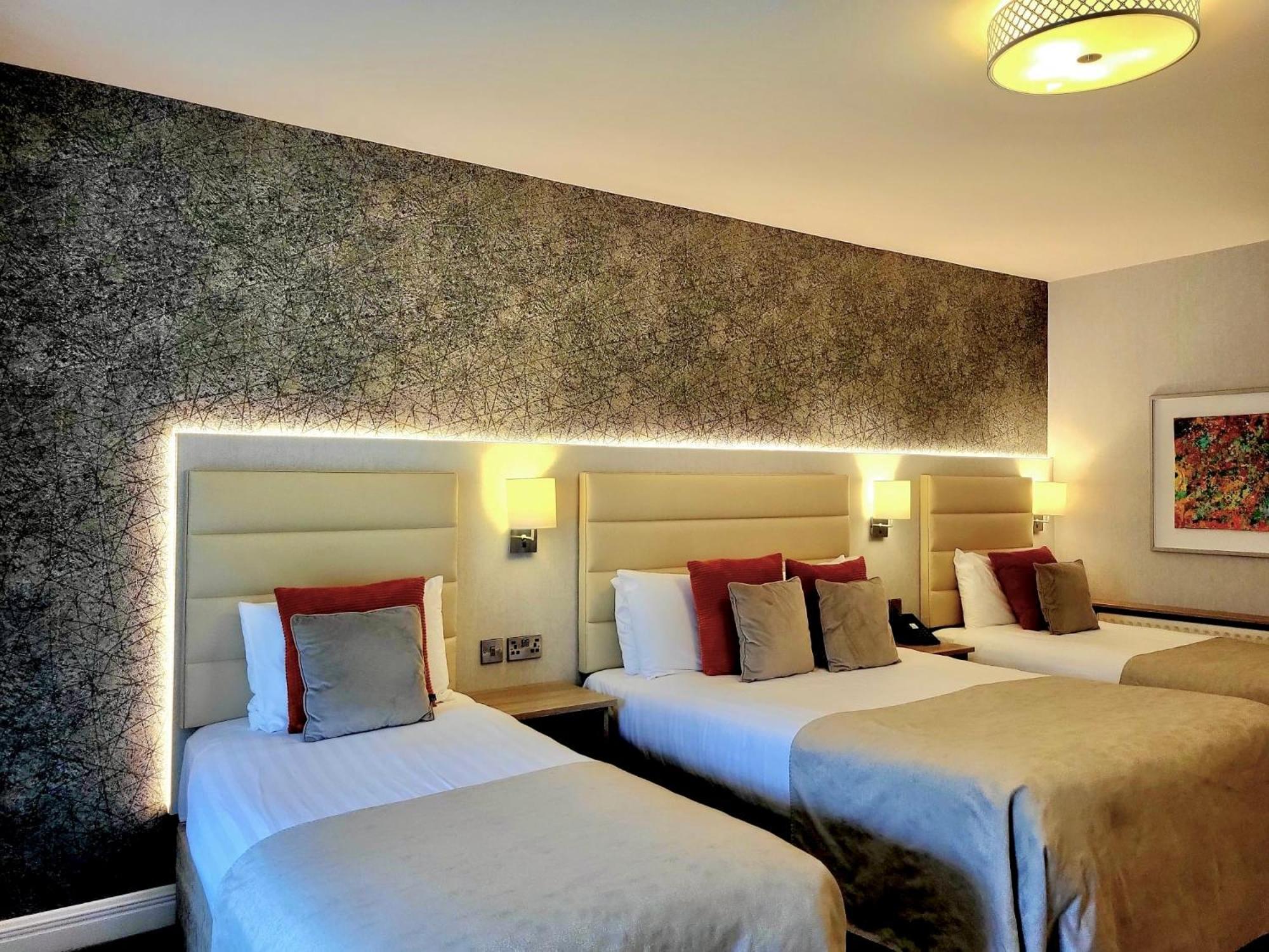 غرفة عائلية بسريرين مزدوجين، MILL PARK HOTEL 2/5