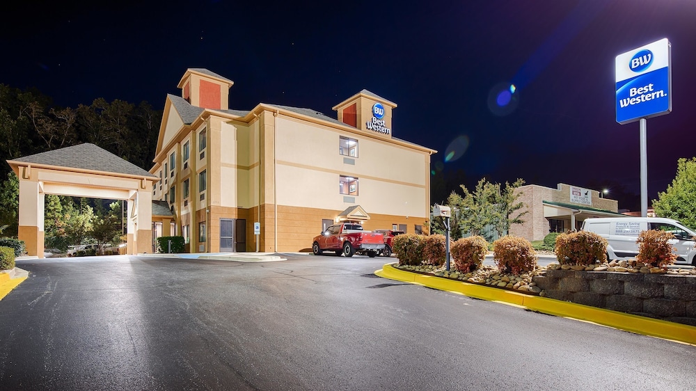 Best Western Seneca-Clemson 6/42