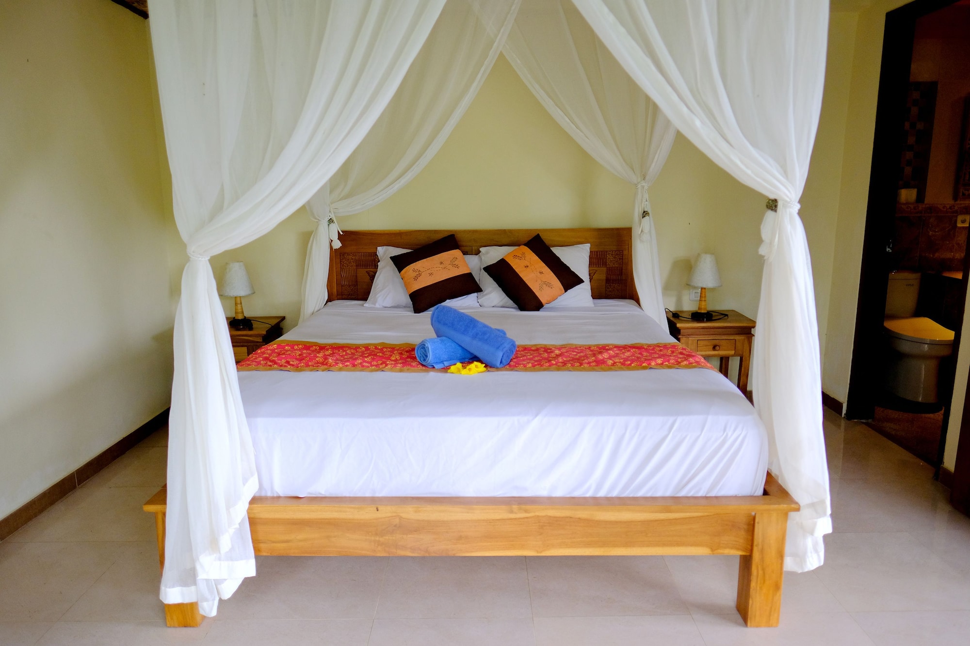 DELUXE, DOUBLE BED, PRIVATE POOL