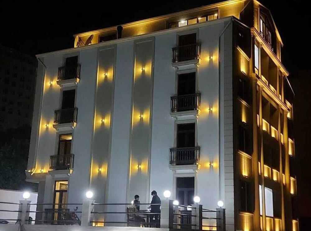 Sebail Inn Hotel 3/50