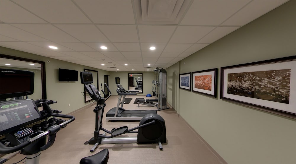 Staybridge Suites Ann Arbor Univ of Michigan 24/54