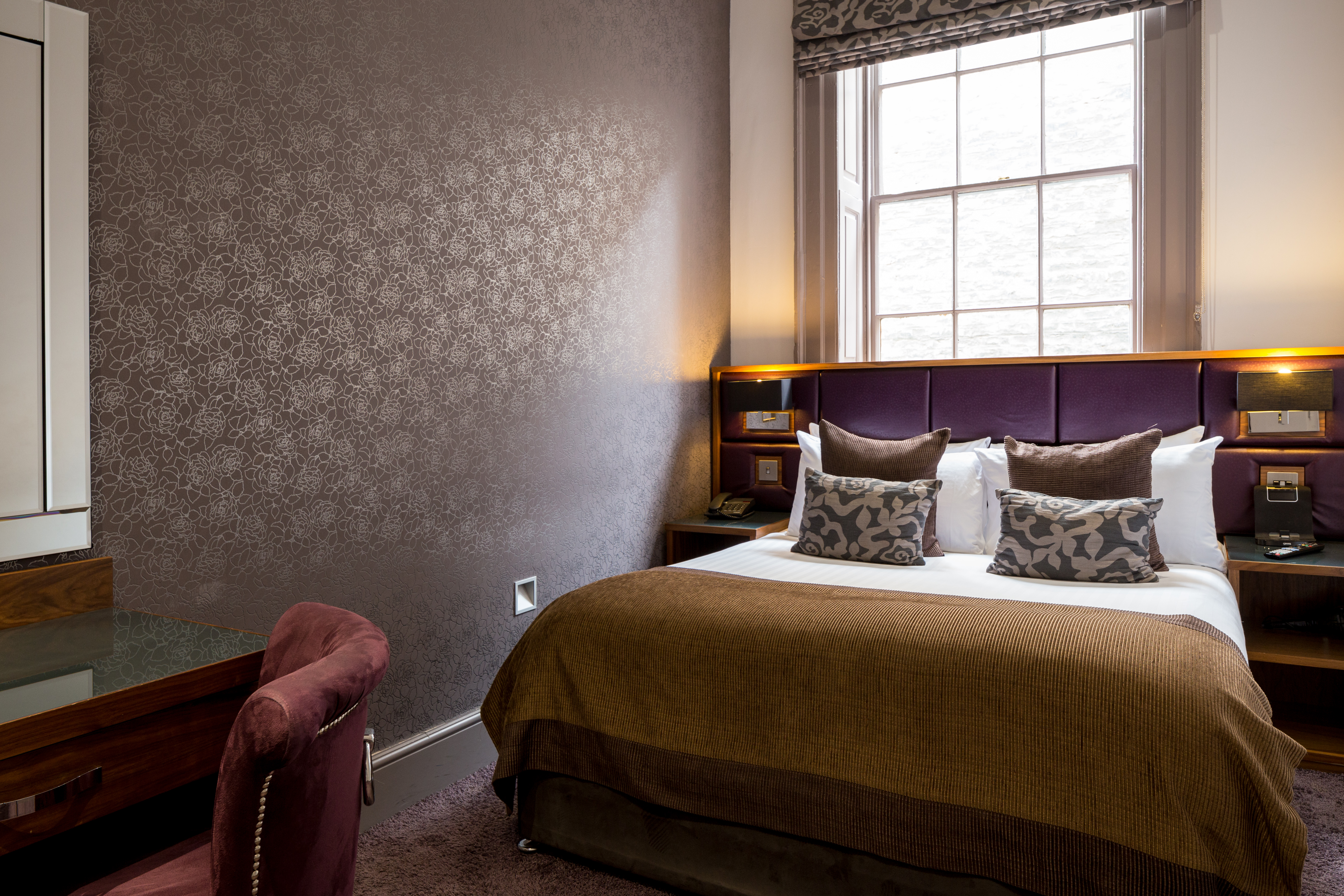 2 Bedrooms, Liberty, Suite, House