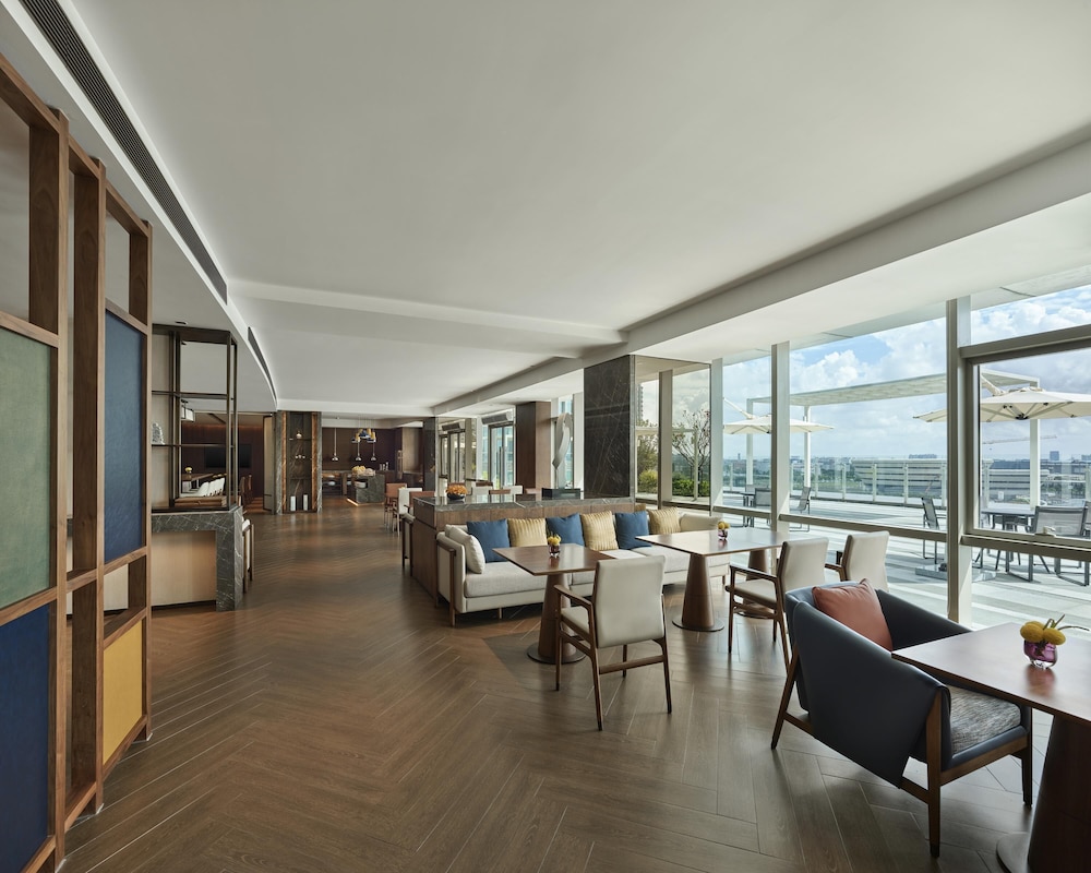Hyatt Regency Shanghai Songjiang 27/48