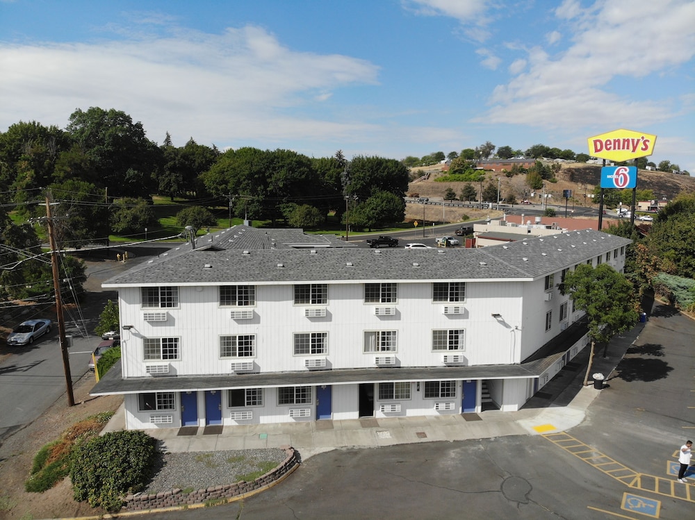 Motel6 Pendleton, OR - West in PENDLETON - OR