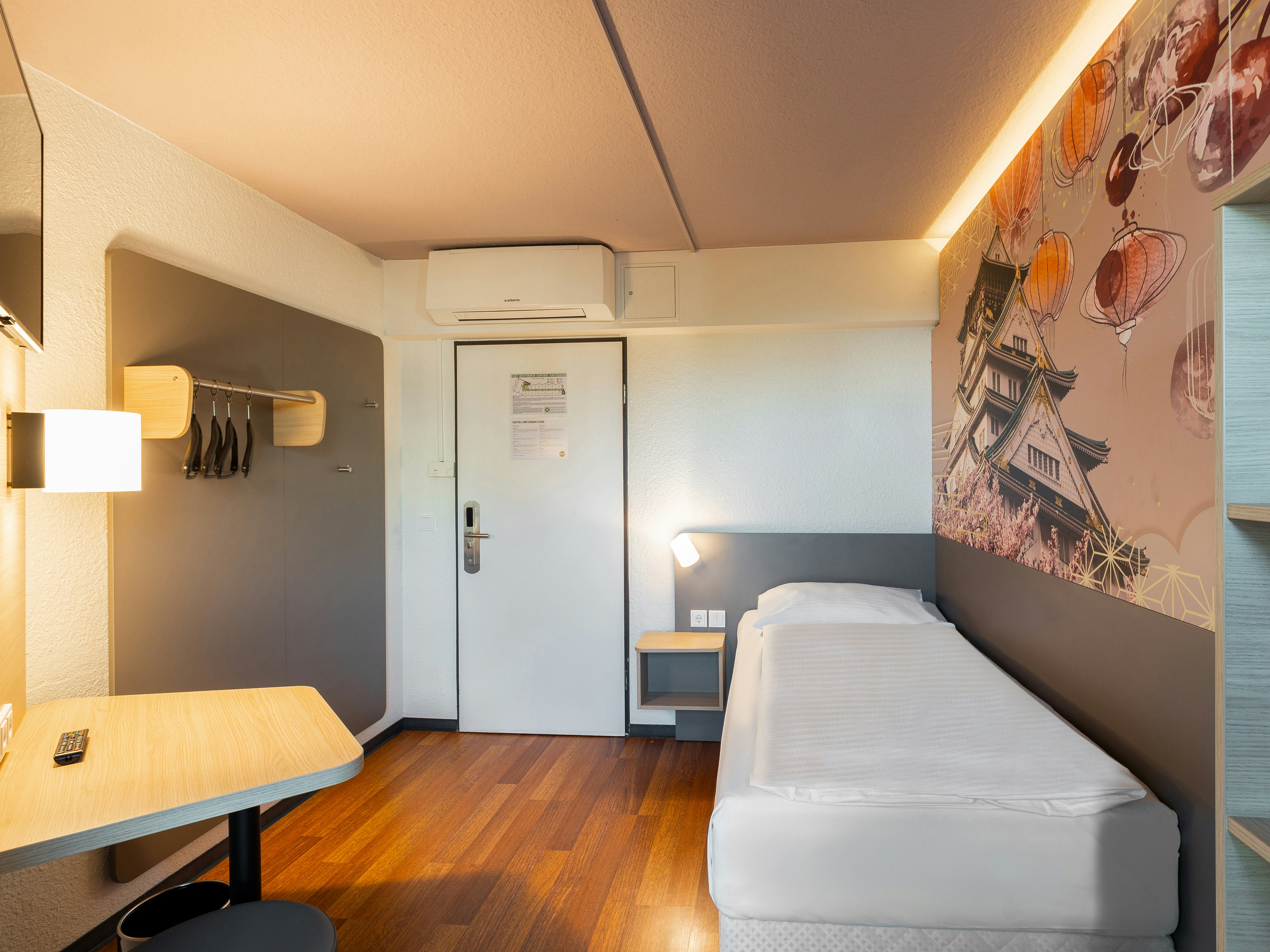 B&B Hotel Düsseldorf - Mitte 19/30