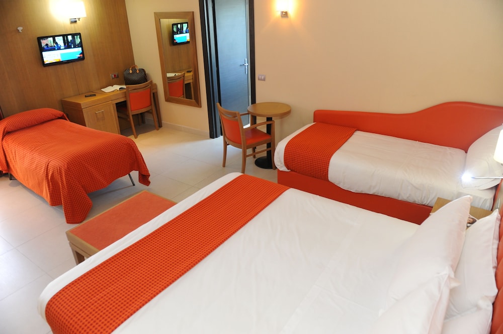 Hotel Ristorante La Campagnola 27/65