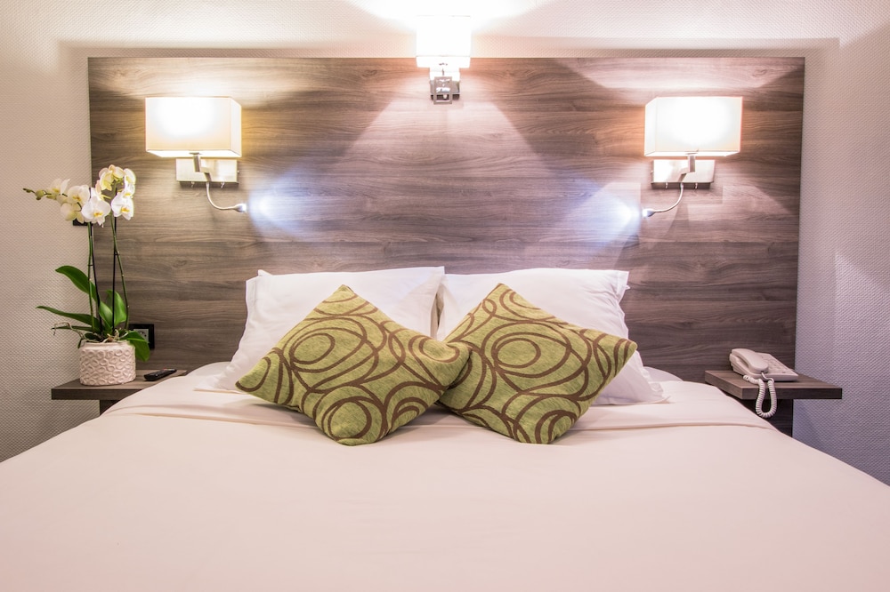 COMFORT HOTEL ACTUEL CHAMBERY CENTRE 39/71
