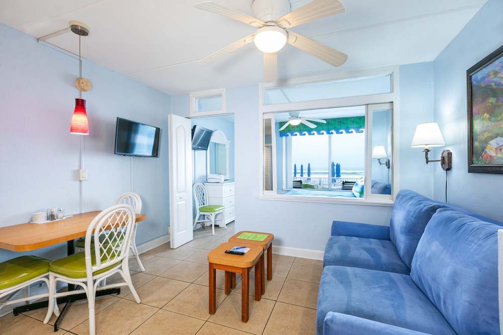 Fantasy Island Resort 13/36