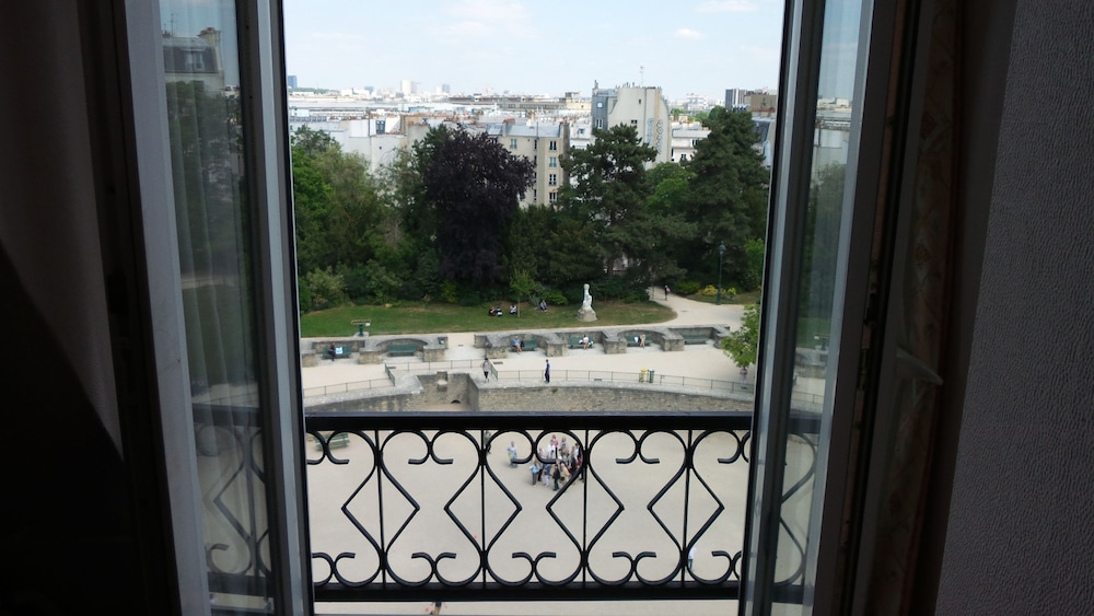 Des Arenes 7/30