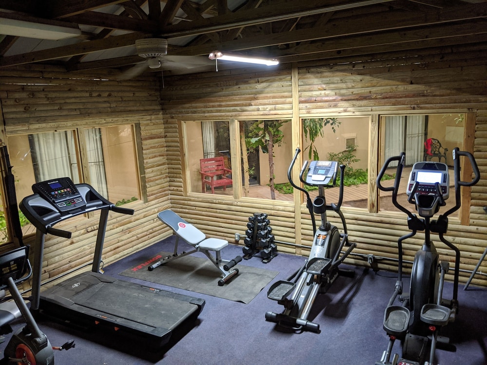 Atrium Inn Fort Stockton 12/21