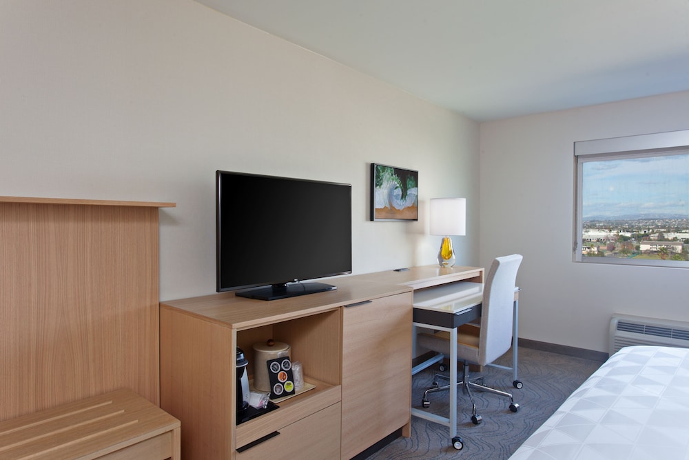 Holiday Inn Los Angeles - Lax Airport 39/51