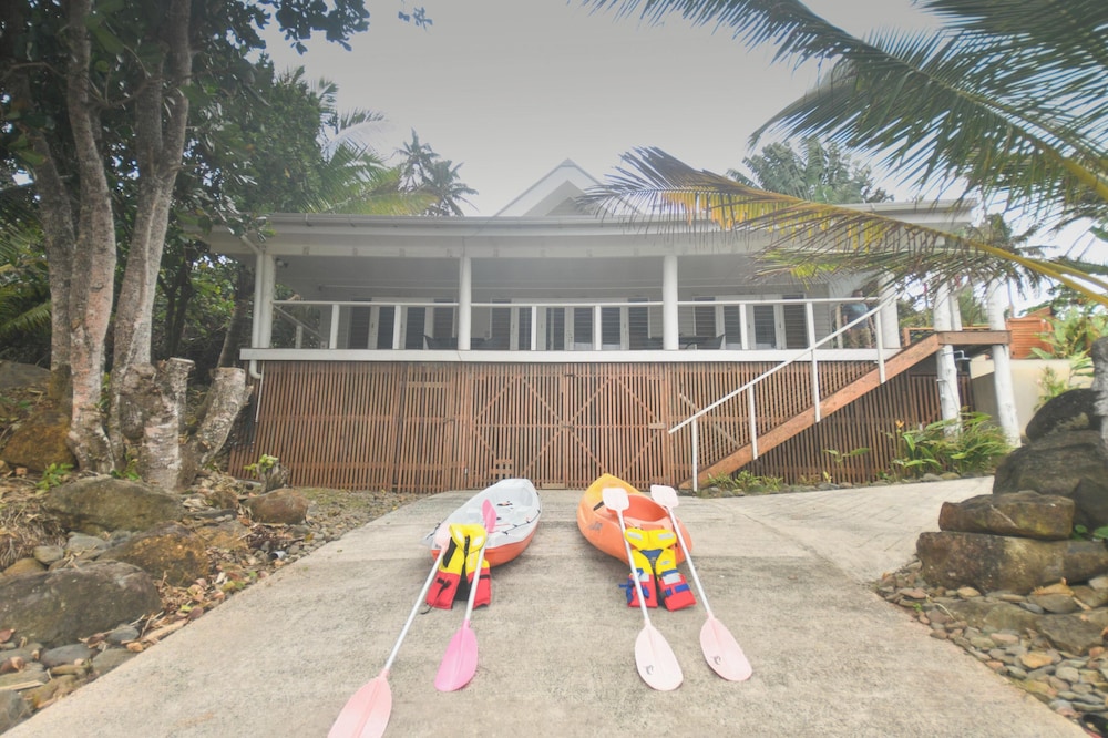 Tropical Island Breeze 40/50