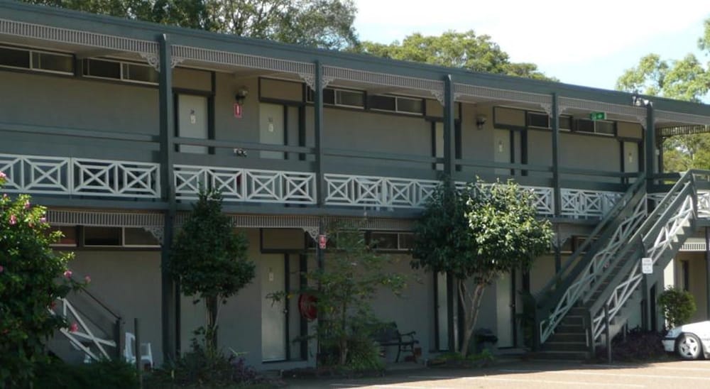 The Hermitage Motel 1/26