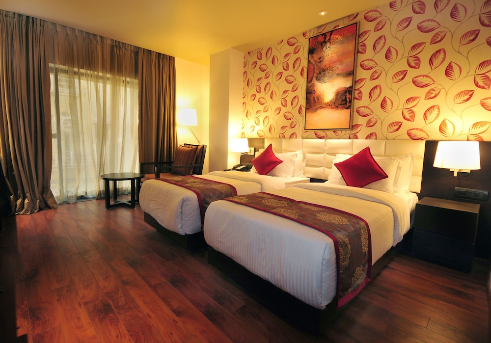 Senses Hotel 33/73